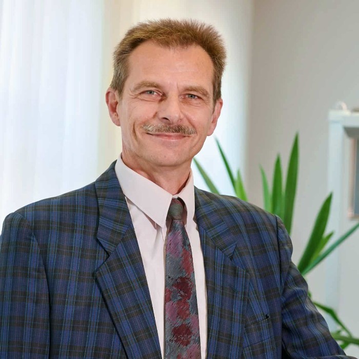 Peter Grötsch